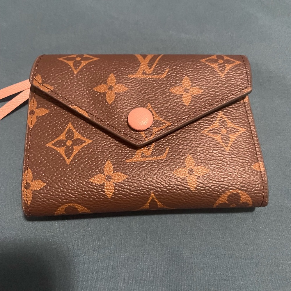 🩷 LIGHT-PINK/ BROWN- WALLET 🩷